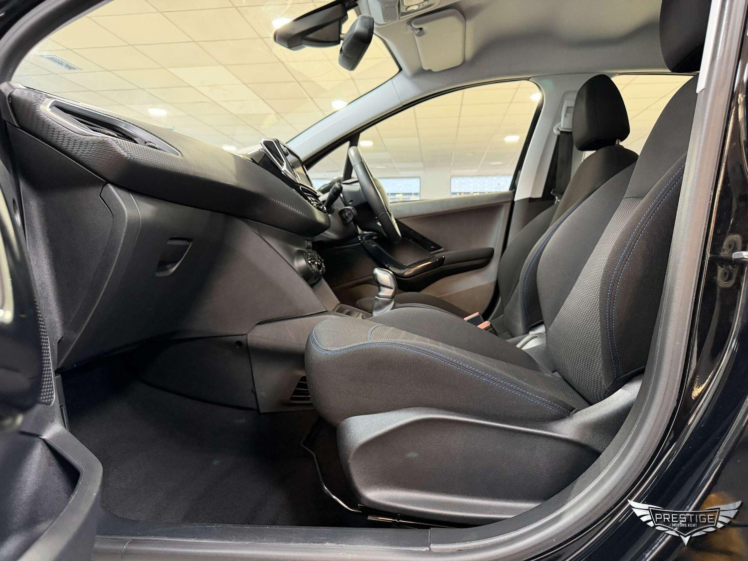 Used Peugeot 208 2018 for sale - 76952689: Photo 66