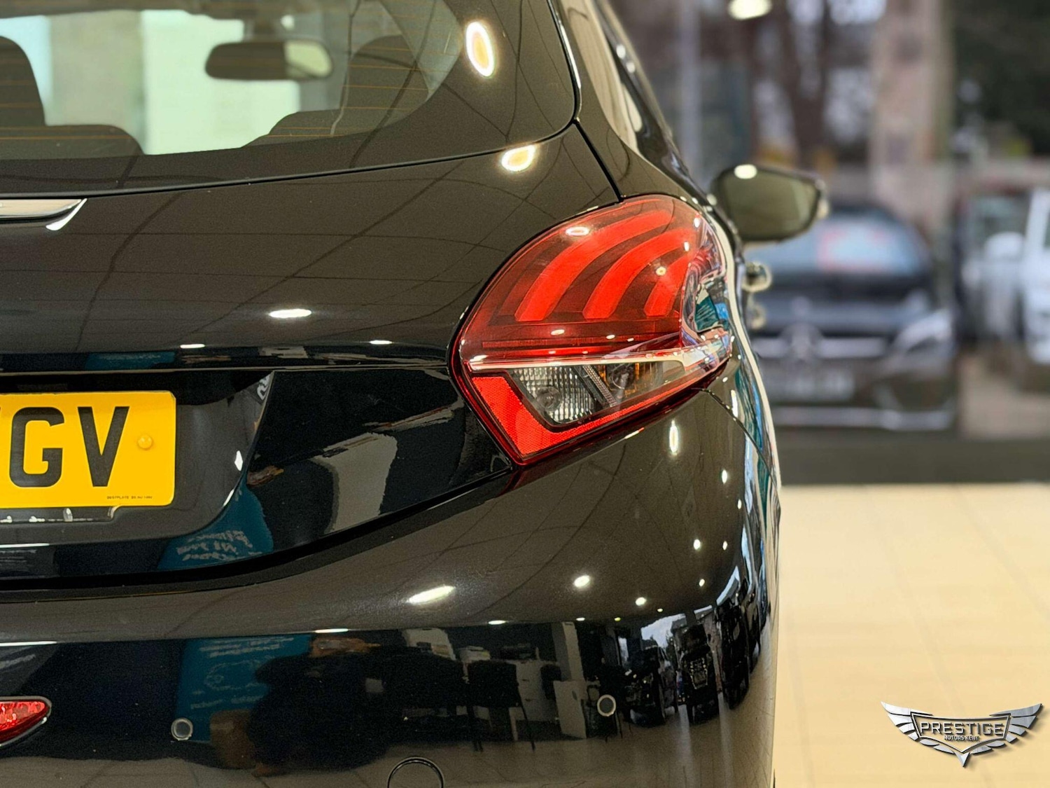 Used Peugeot 208 2018 for sale - 76952689: Photo 7