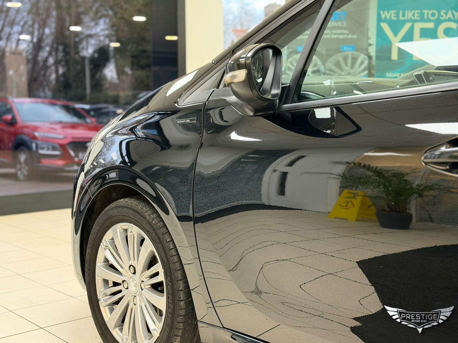 Used Peugeot 208 2018 for sale - 76952689: Photo 8