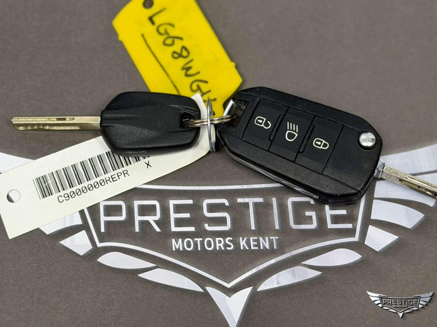 Used Peugeot 208 2018 for sale - 76952689: Photo 87