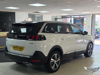 Used Peugeot 5008 2020 for sale - 79012904: Photo
