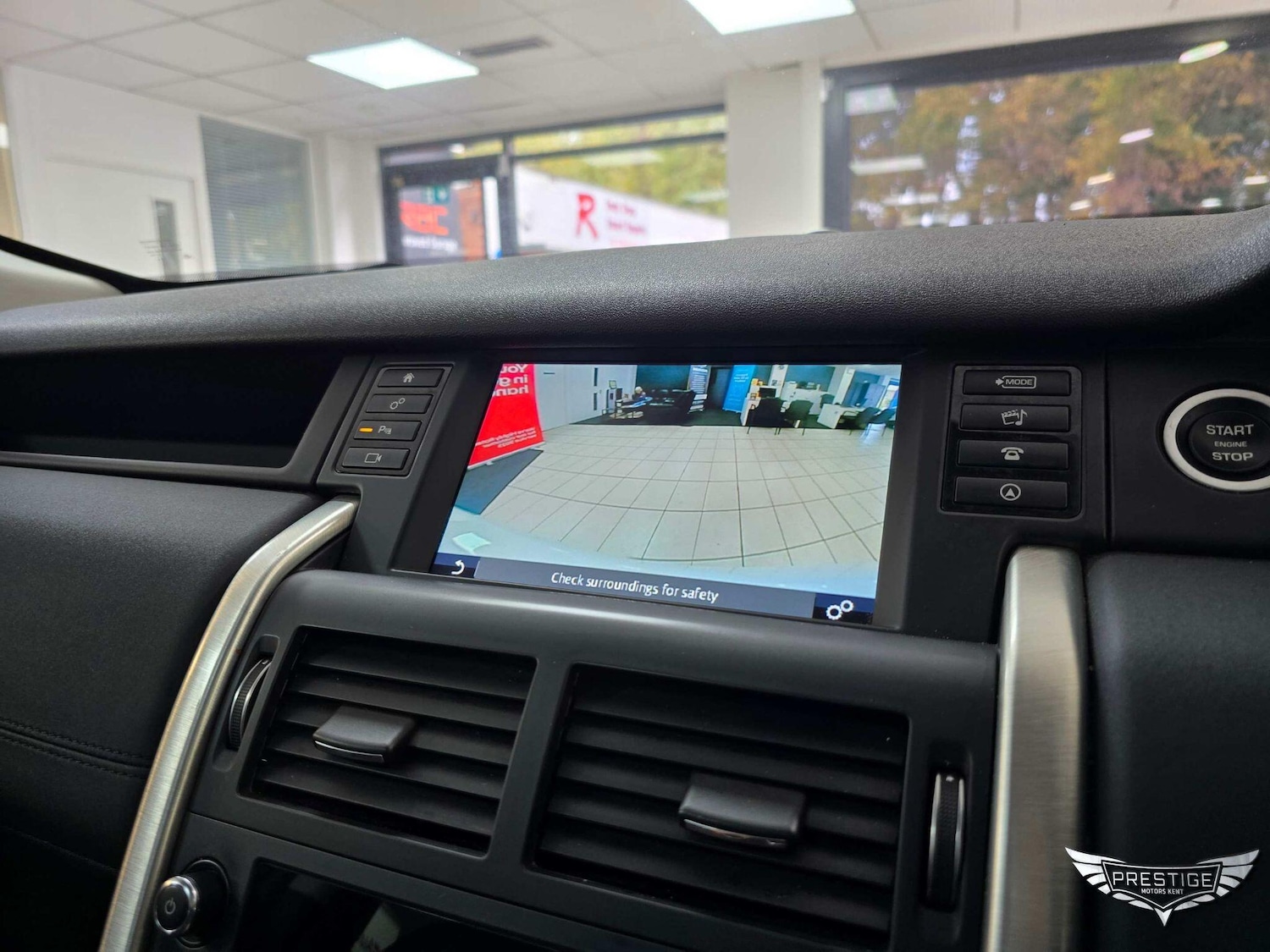 Used Land Rover Discovery Sport 2017 for sale - 76499042: Photo 28