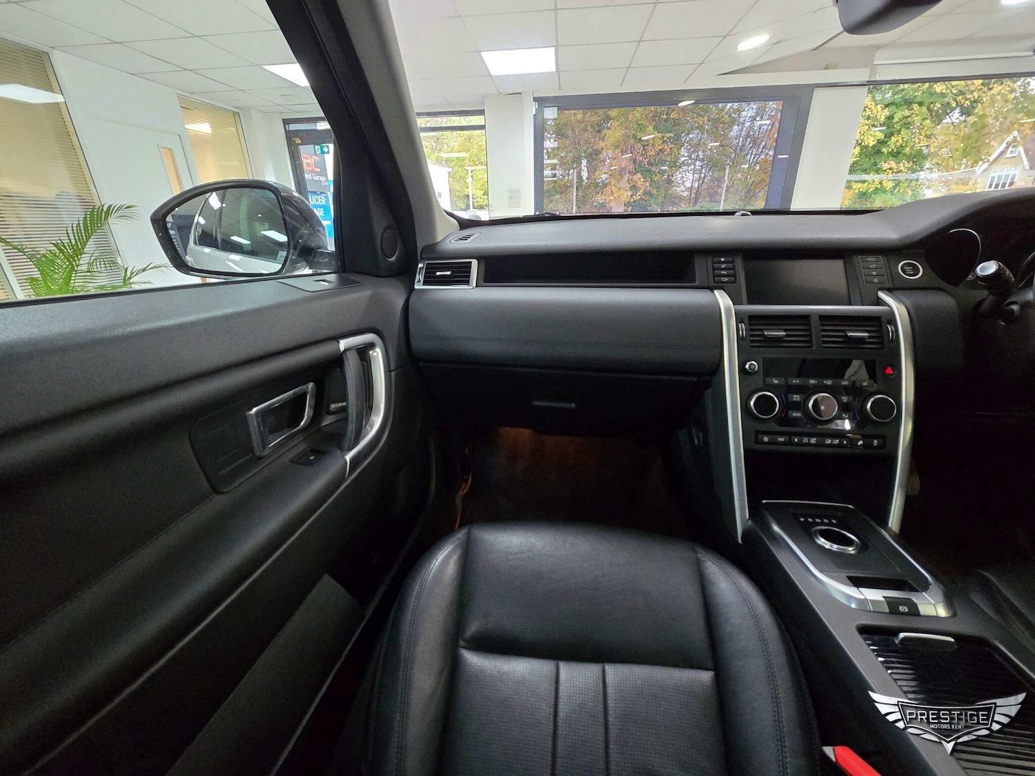 Used Land Rover Discovery Sport 2017 for sale - 76499042: Photo 47