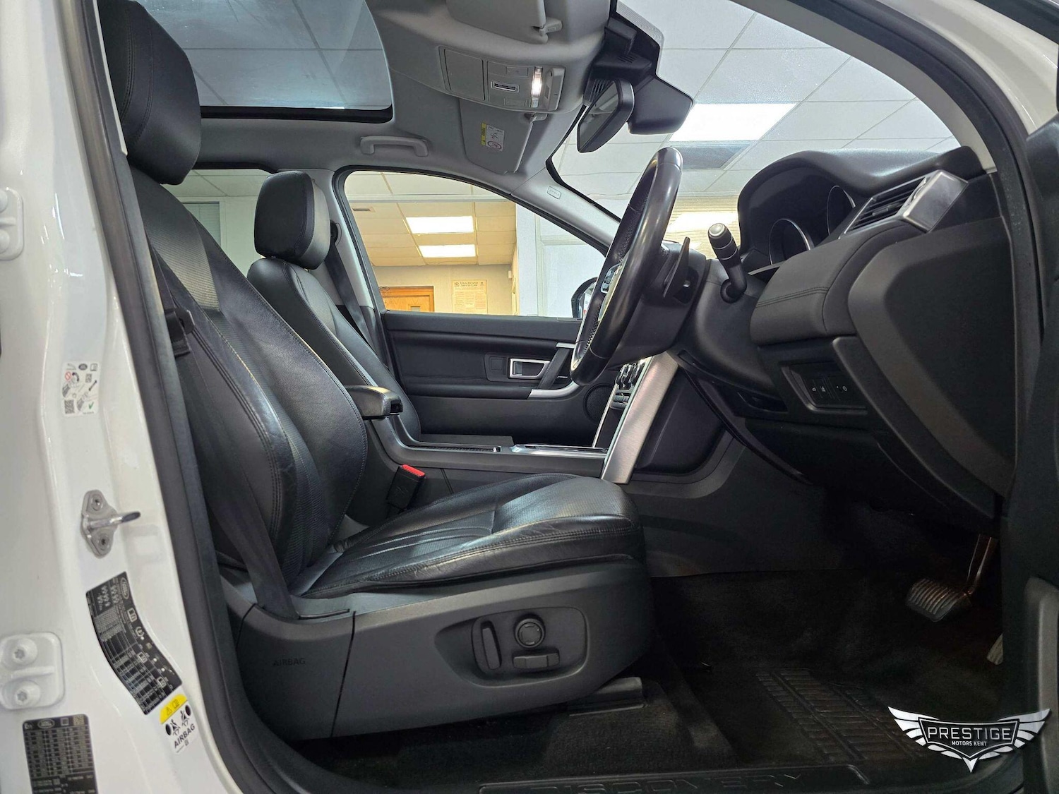 Used Land Rover Discovery Sport 2017 for sale - 76499042: Photo 58