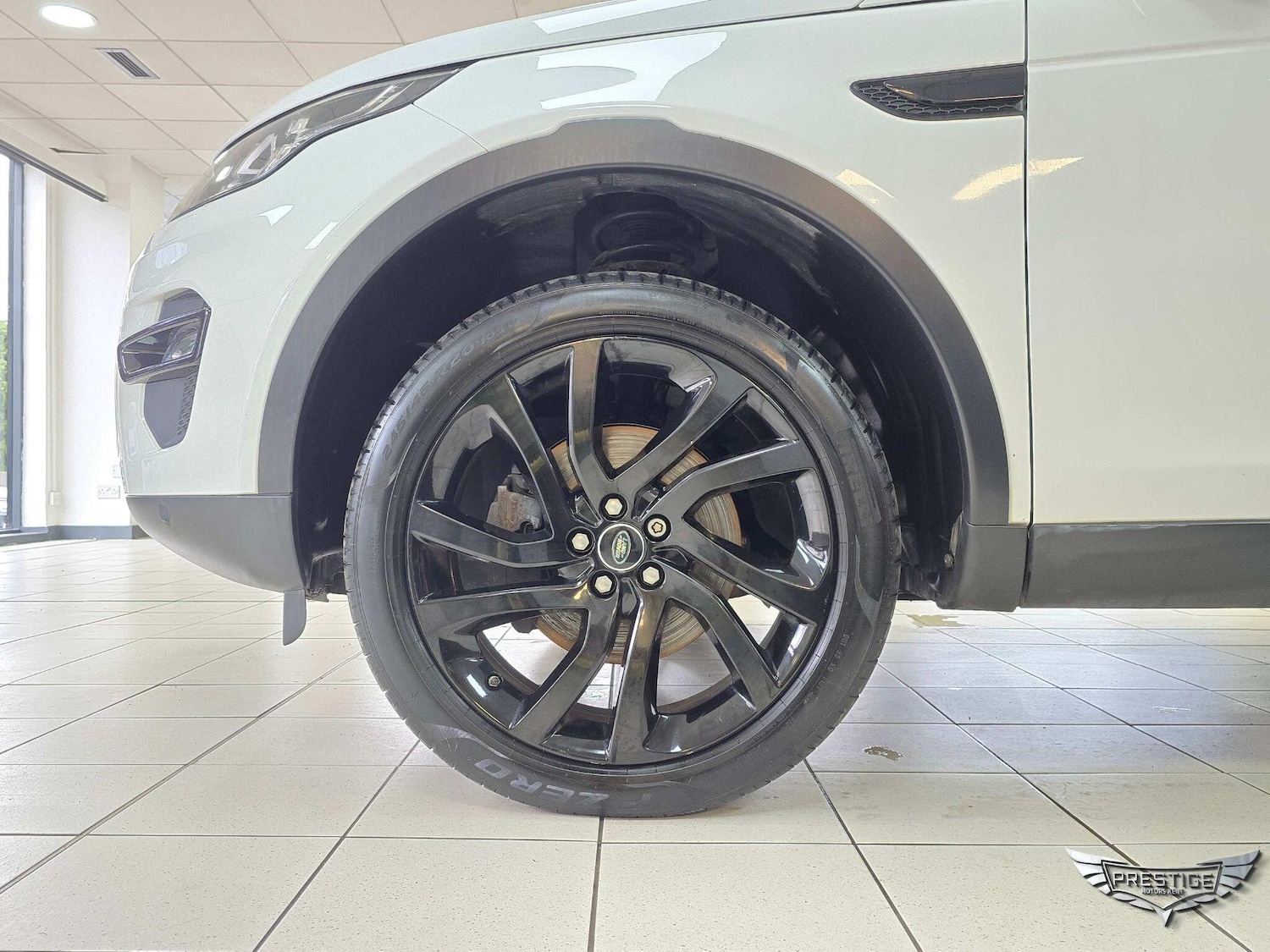 Used Land Rover Discovery Sport 2017 for sale - 76499042: Photo 64