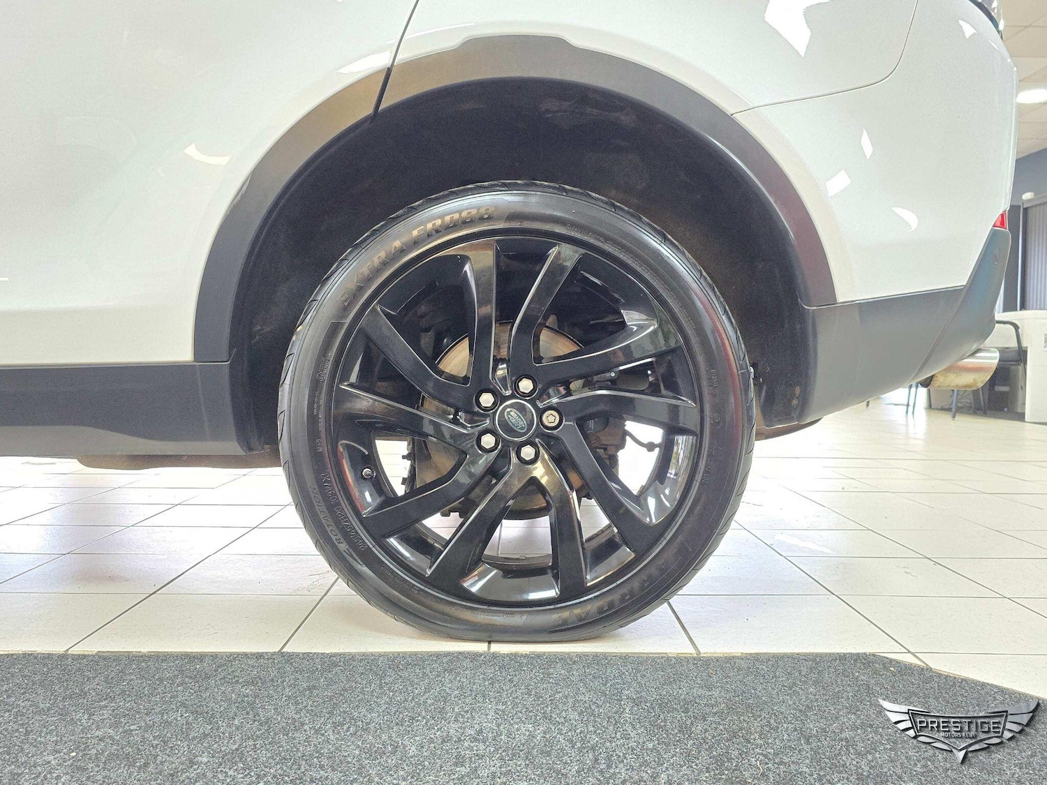 Used Land Rover Discovery Sport 2017 for sale - 76499042: Photo 65