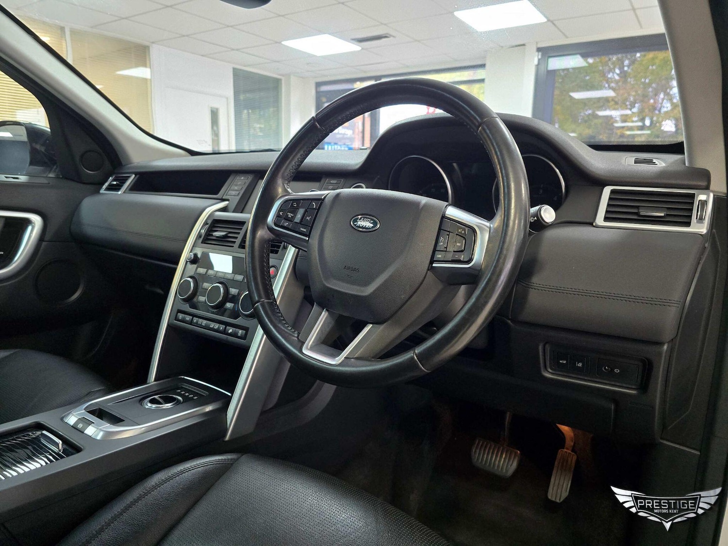 Used Land Rover Discovery Sport 2017 for sale - 76499042: Photo 70