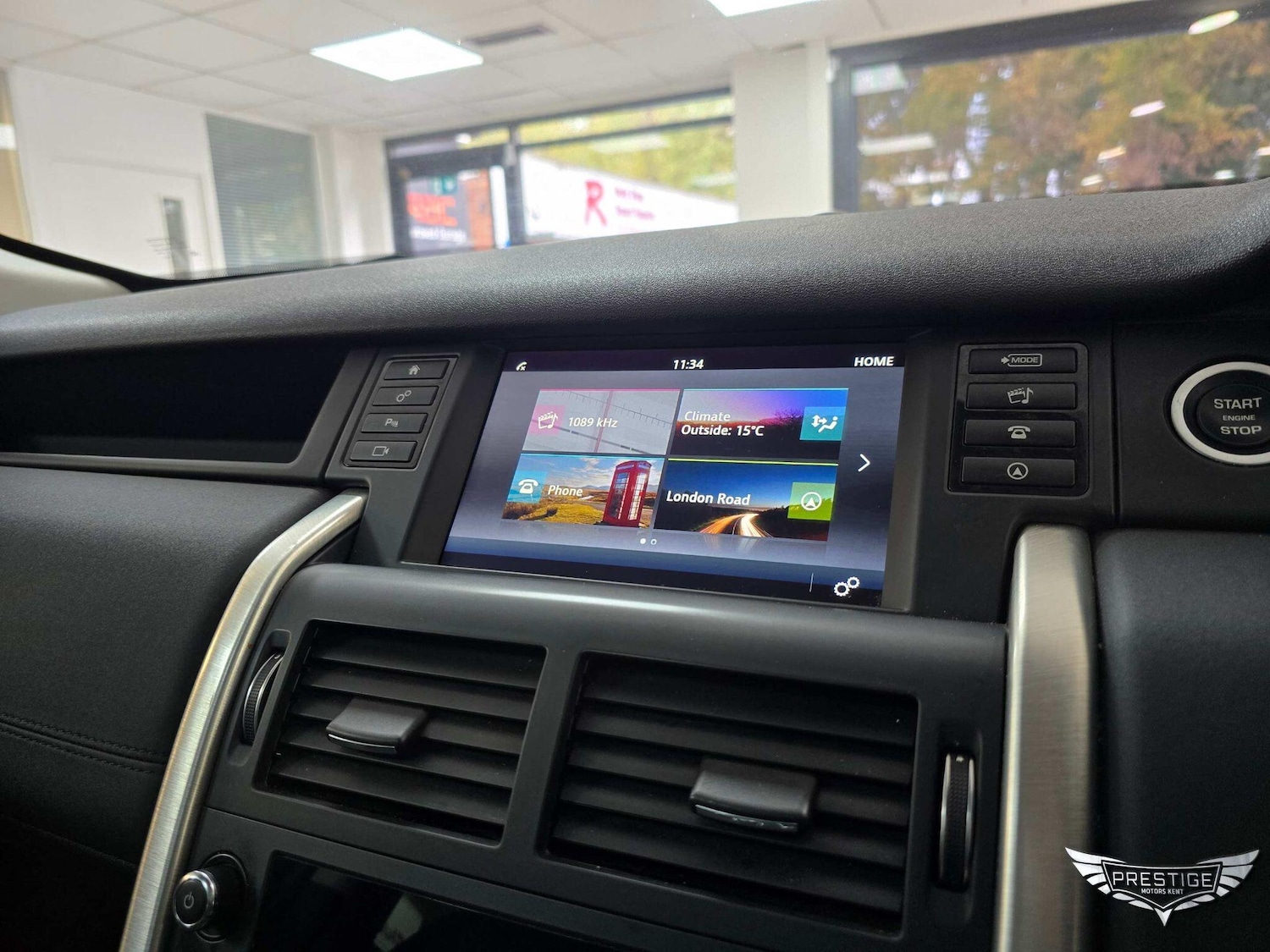 Used Land Rover Discovery Sport 2017 for sale - 76499042: Photo 73