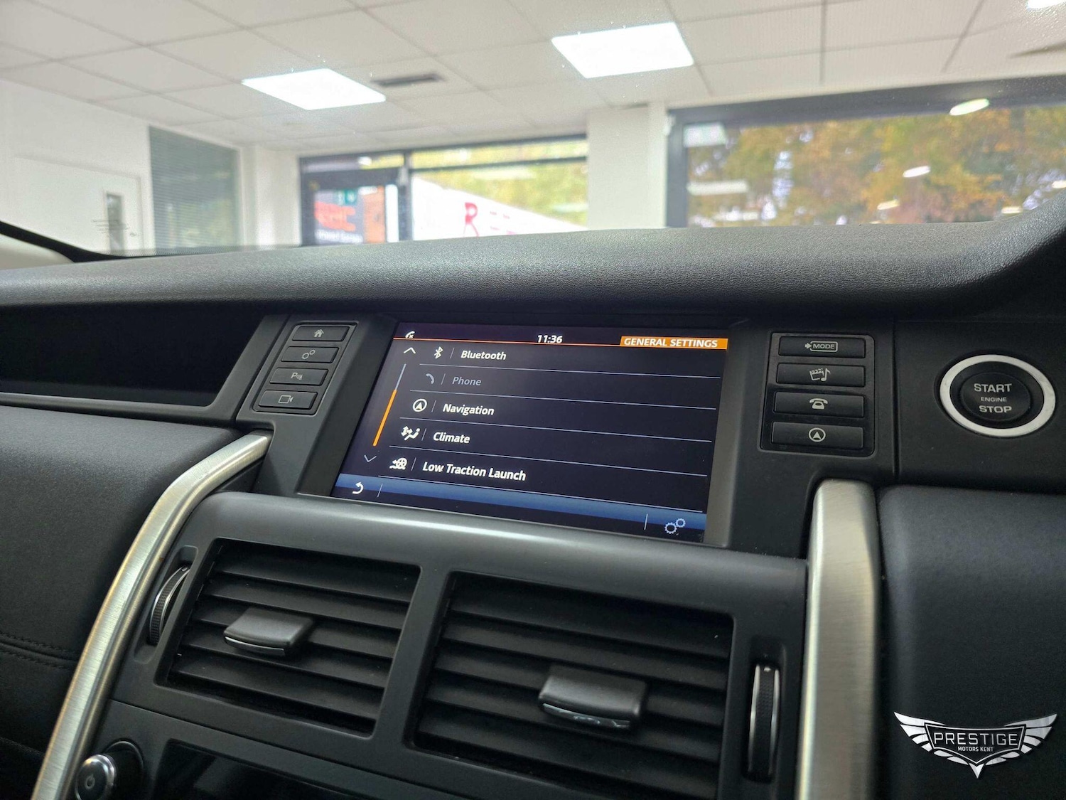 Used Land Rover Discovery Sport 2017 for sale - 76499042: Photo 79