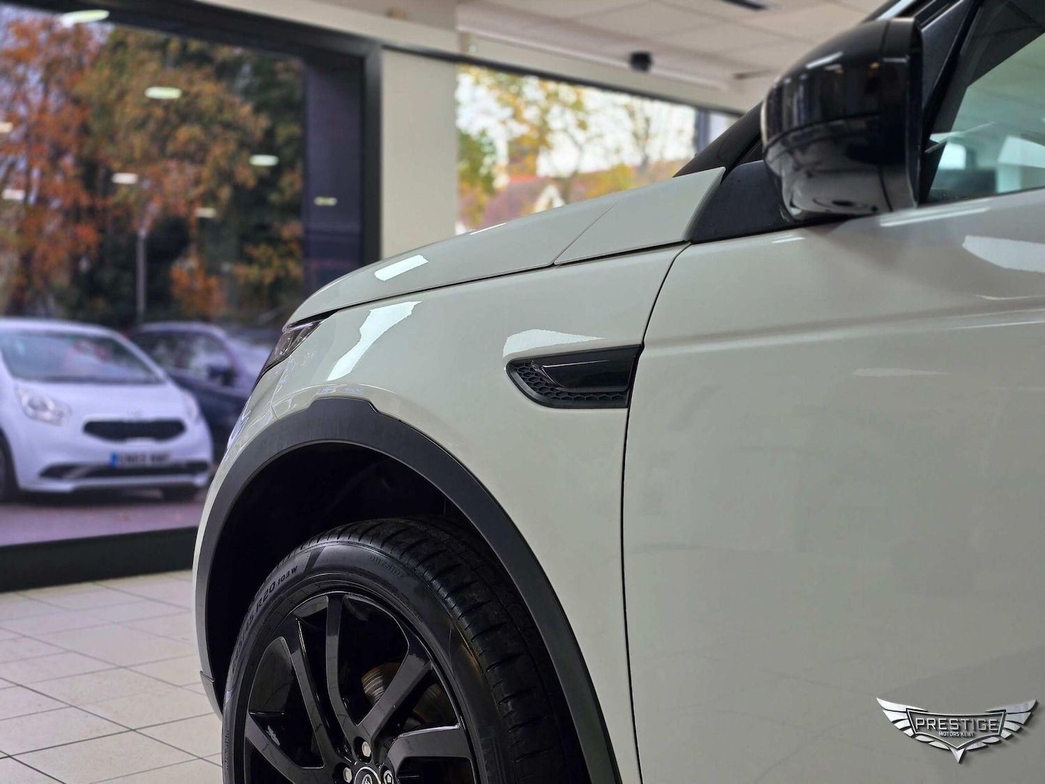 Used Land Rover Discovery Sport 2017 for sale - 76499042: Photo 8