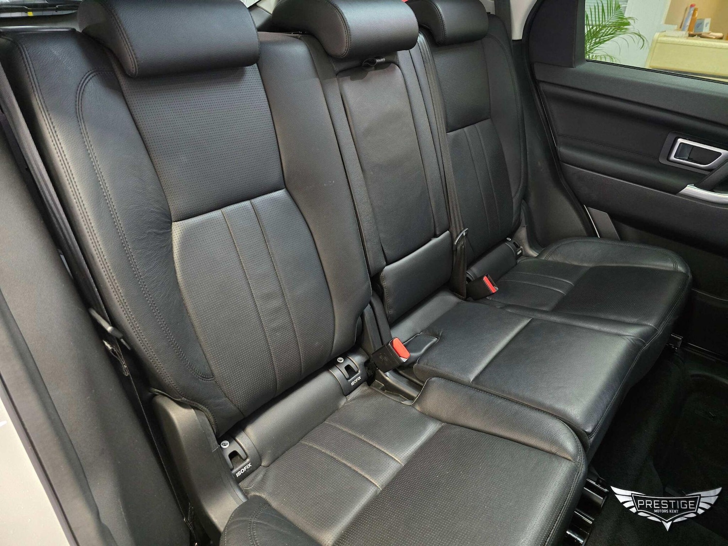 Used Land Rover Discovery Sport 2017 for sale - 76499042: Photo 88