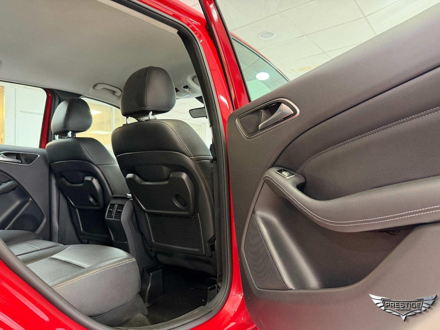 Used Mercedes-Benz B Class 2015 for sale - 78072252: Photo 47