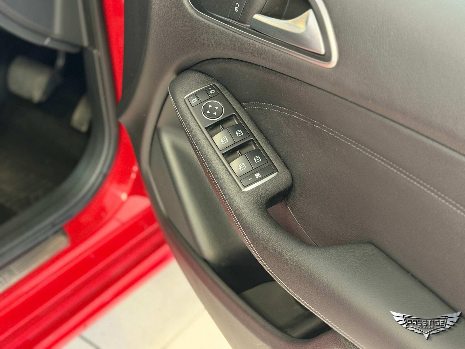 Used Mercedes-Benz B Class 2015 for sale - 78072252: Photo 84