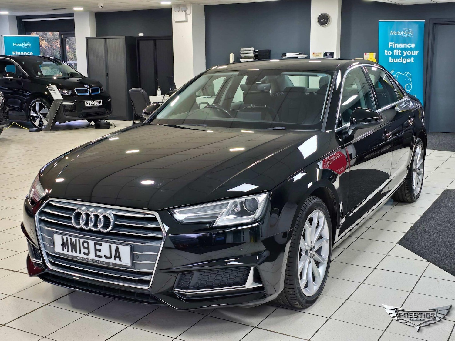 Used Audi A4 2019 for sale - 76735444: Photo 2