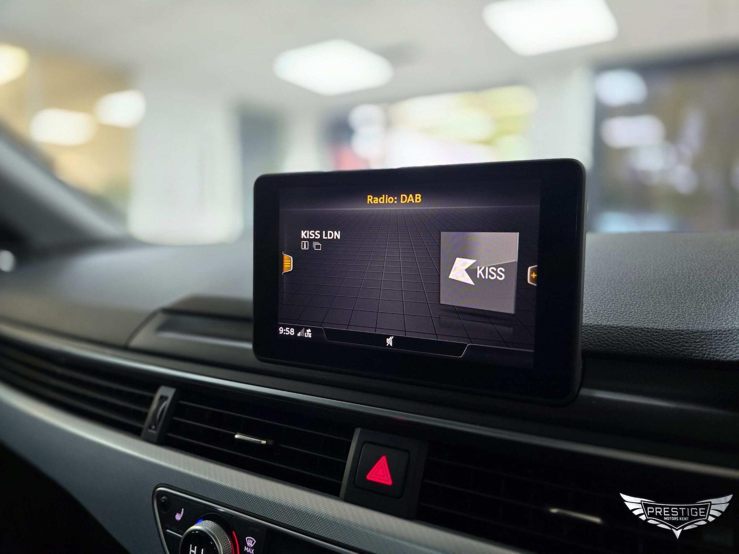 Used Audi A4 2019 for sale - 76735444: Photo 32