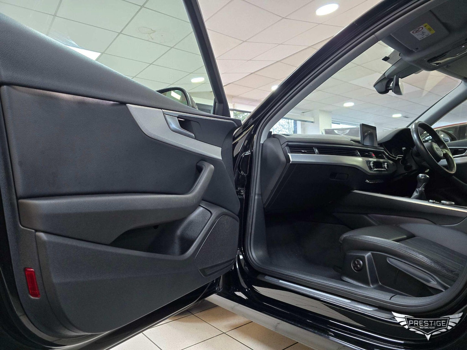 Used Audi A4 2019 for sale - 76735444: Photo 46