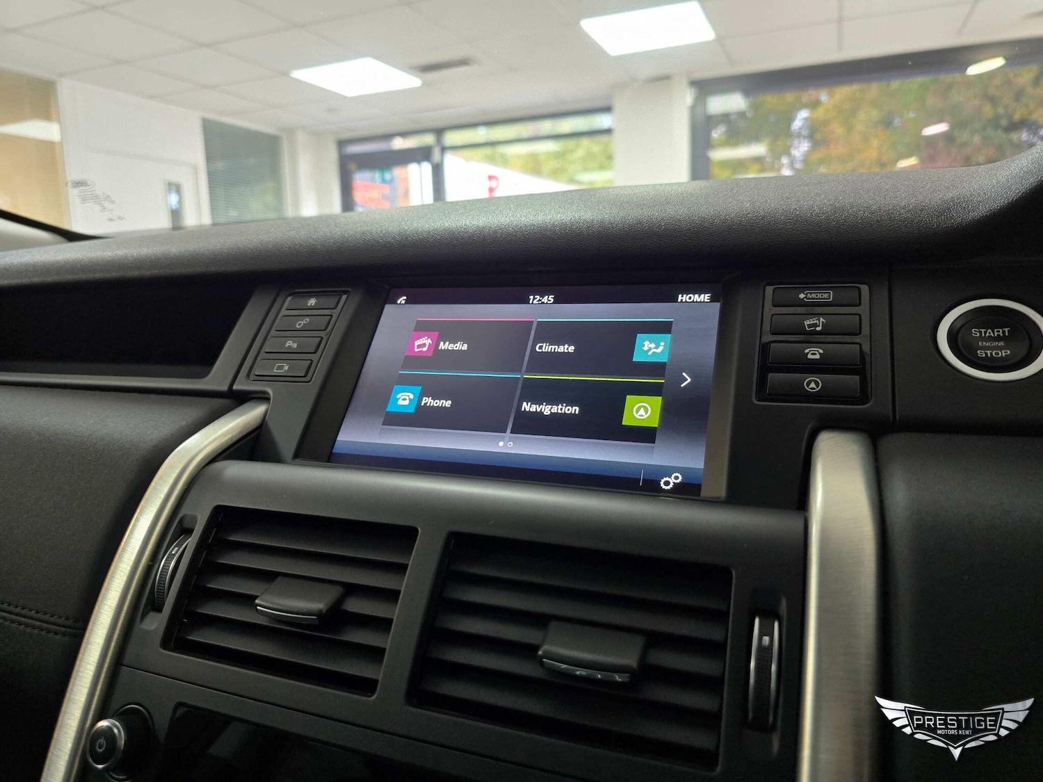 Used Land Rover Discovery Sport 2018 for sale - 76337645: Photo 31
