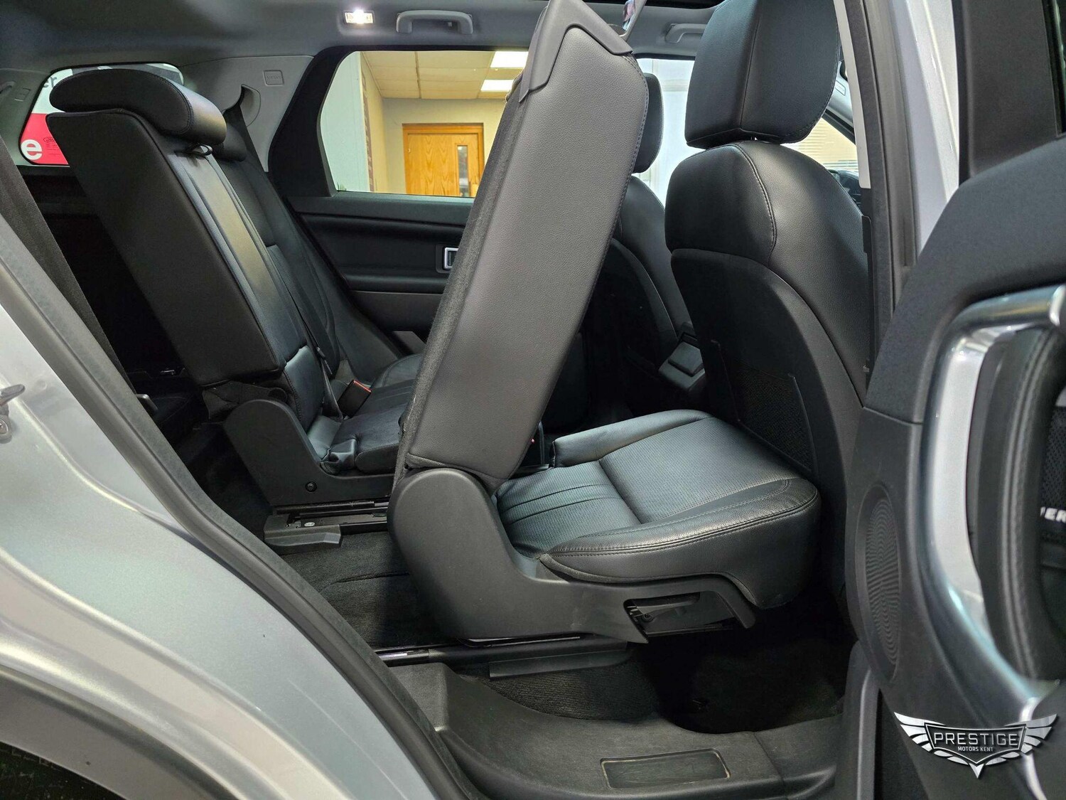 Used Land Rover Discovery Sport 2018 for sale - 76337645: Photo 64