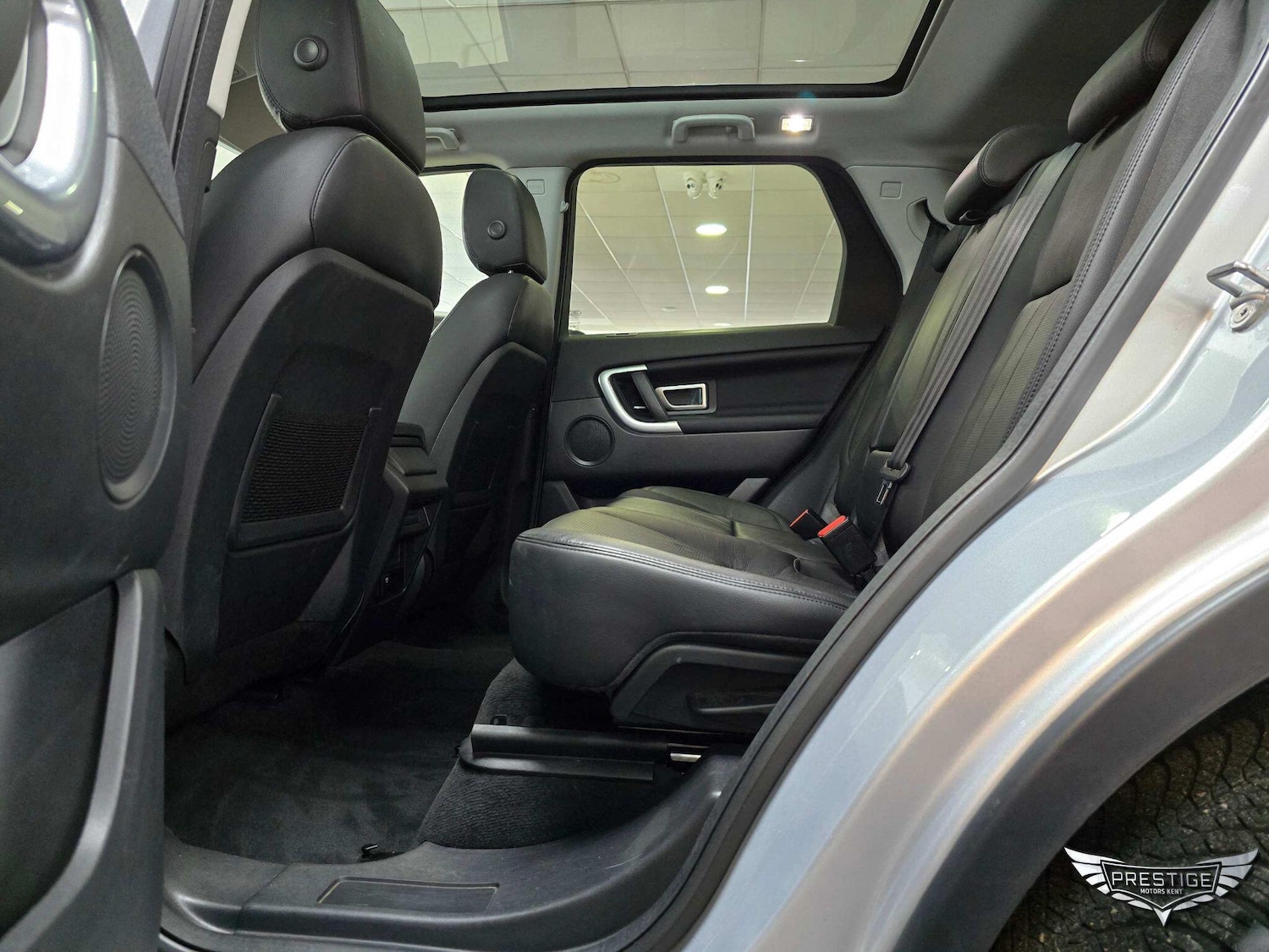 Used Land Rover Discovery Sport 2018 for sale - 76337645: Photo 78