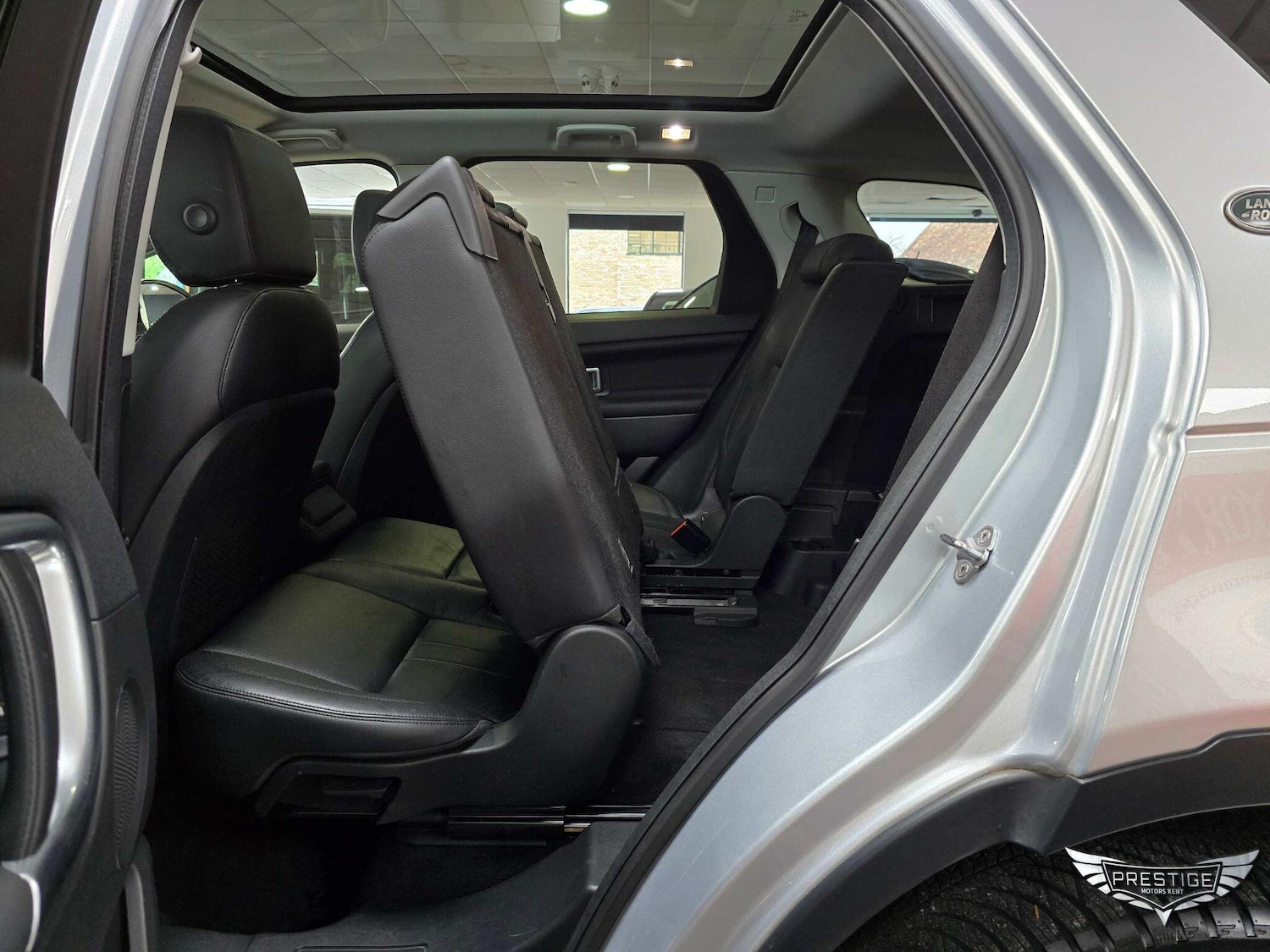 Used Land Rover Discovery Sport 2018 for sale - 76337645: Photo 79