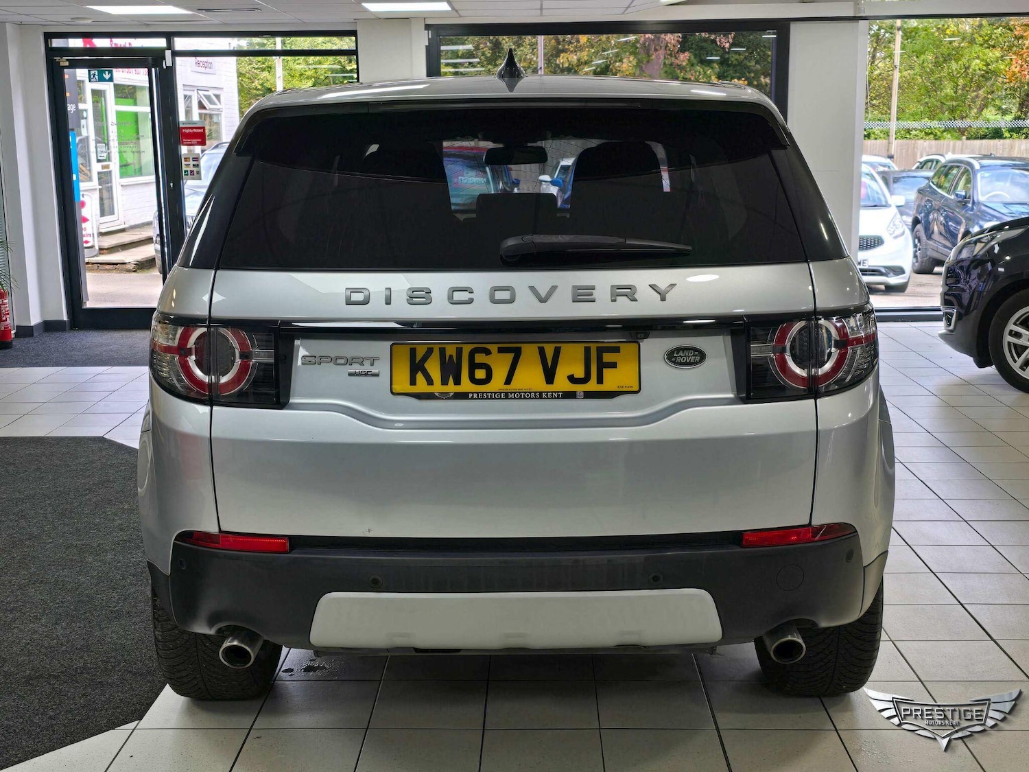 Used Land Rover Discovery Sport 2018 for sale - 76337645: Photo 92