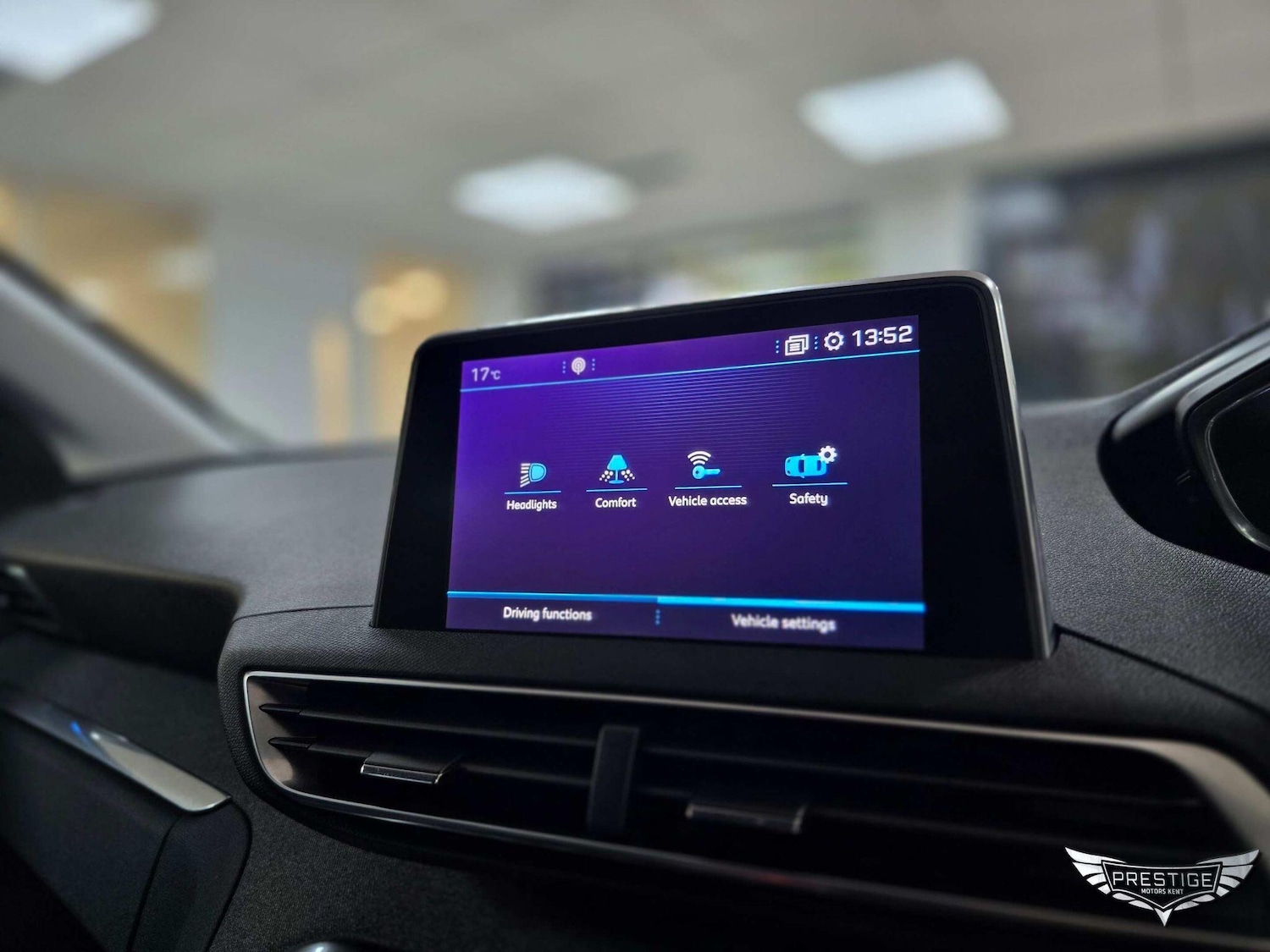 Used Peugeot 3008 2018 for sale - 76727657: Photo 75