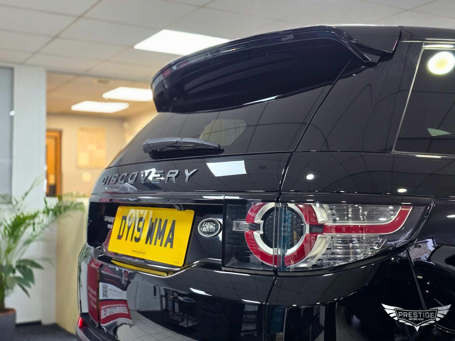 Used Land Rover Discovery Sport 2019 for sale - 76270704: Photo 15