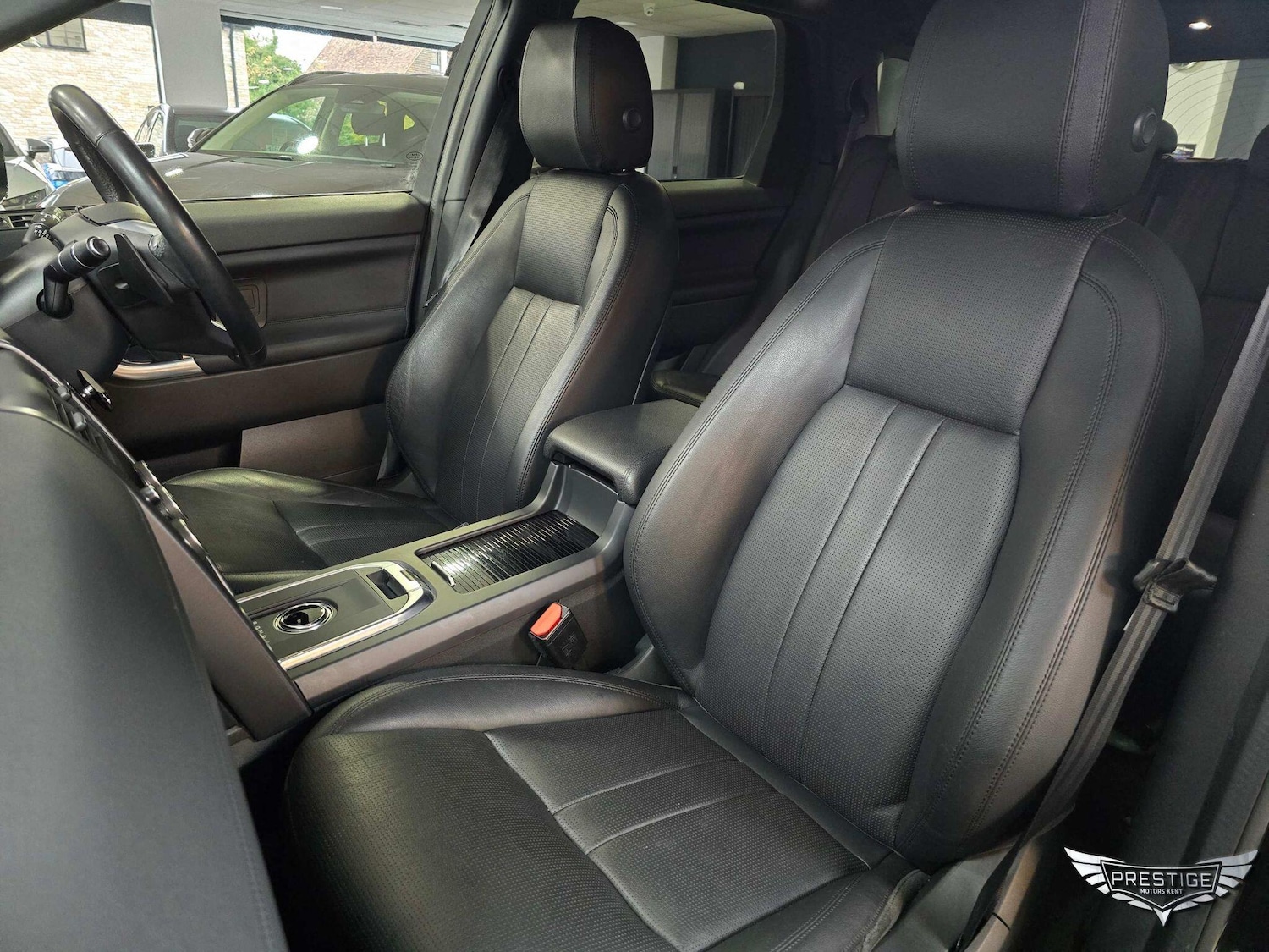 Used Land Rover Discovery Sport 2019 for sale - 76270704: Photo 21