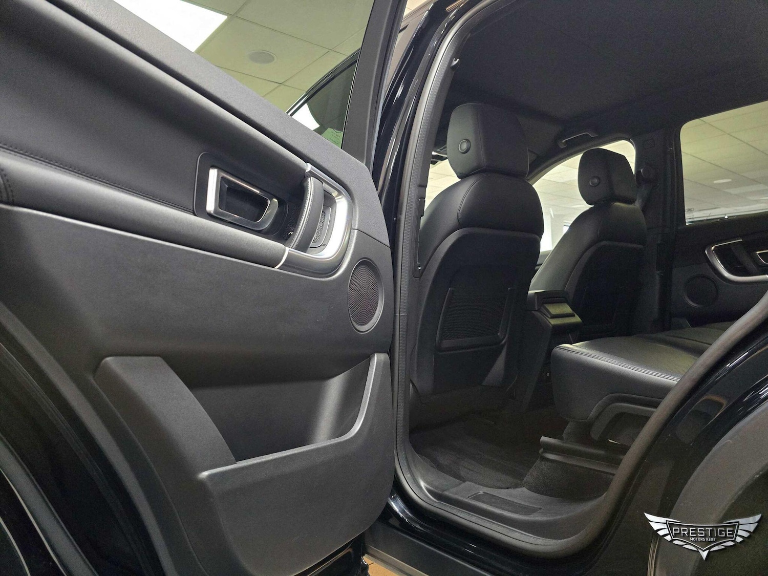 Used Land Rover Discovery Sport 2019 for sale - 76270704: Photo 48