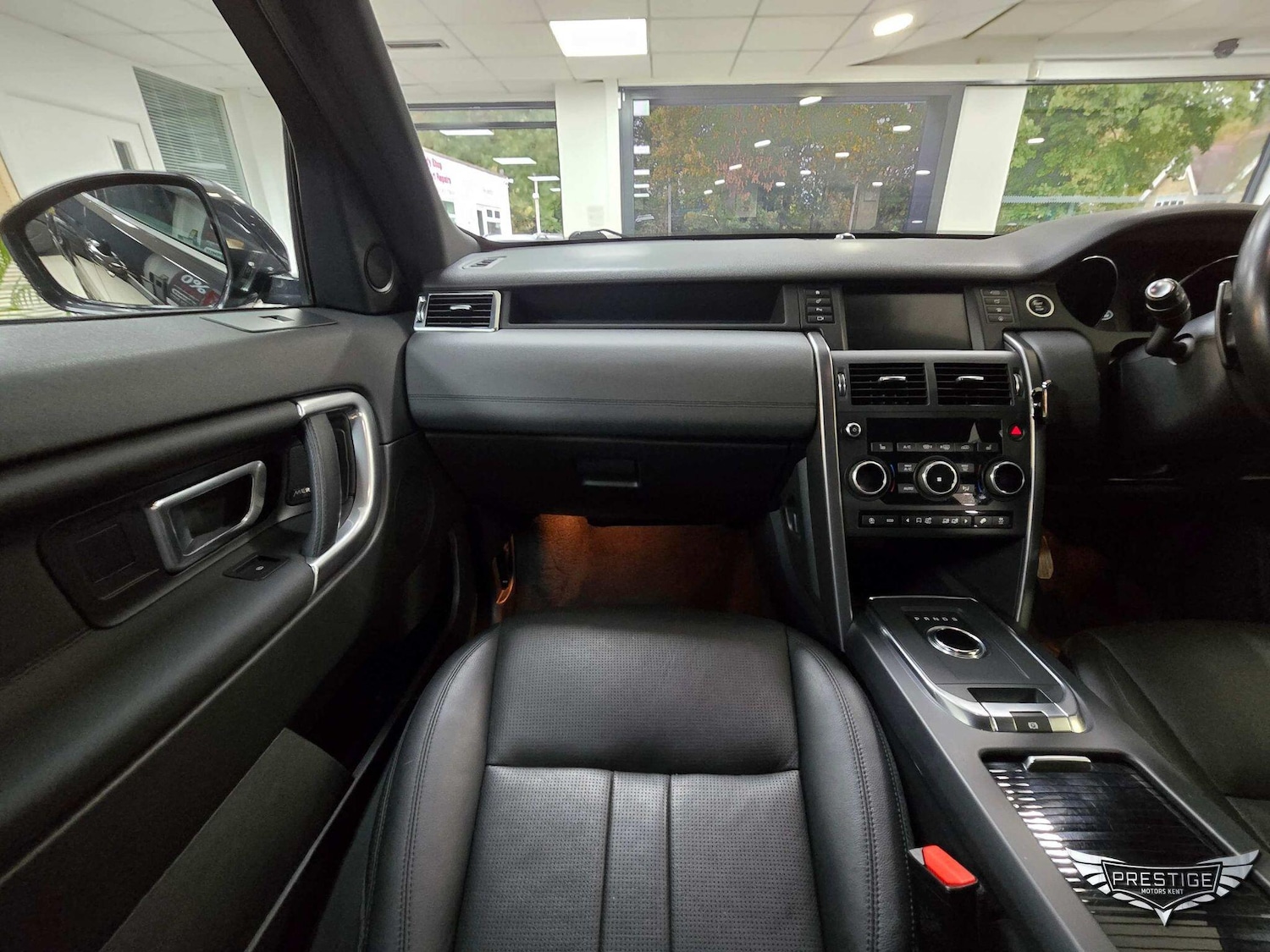 Used Land Rover Discovery Sport 2019 for sale - 76270704: Photo 50