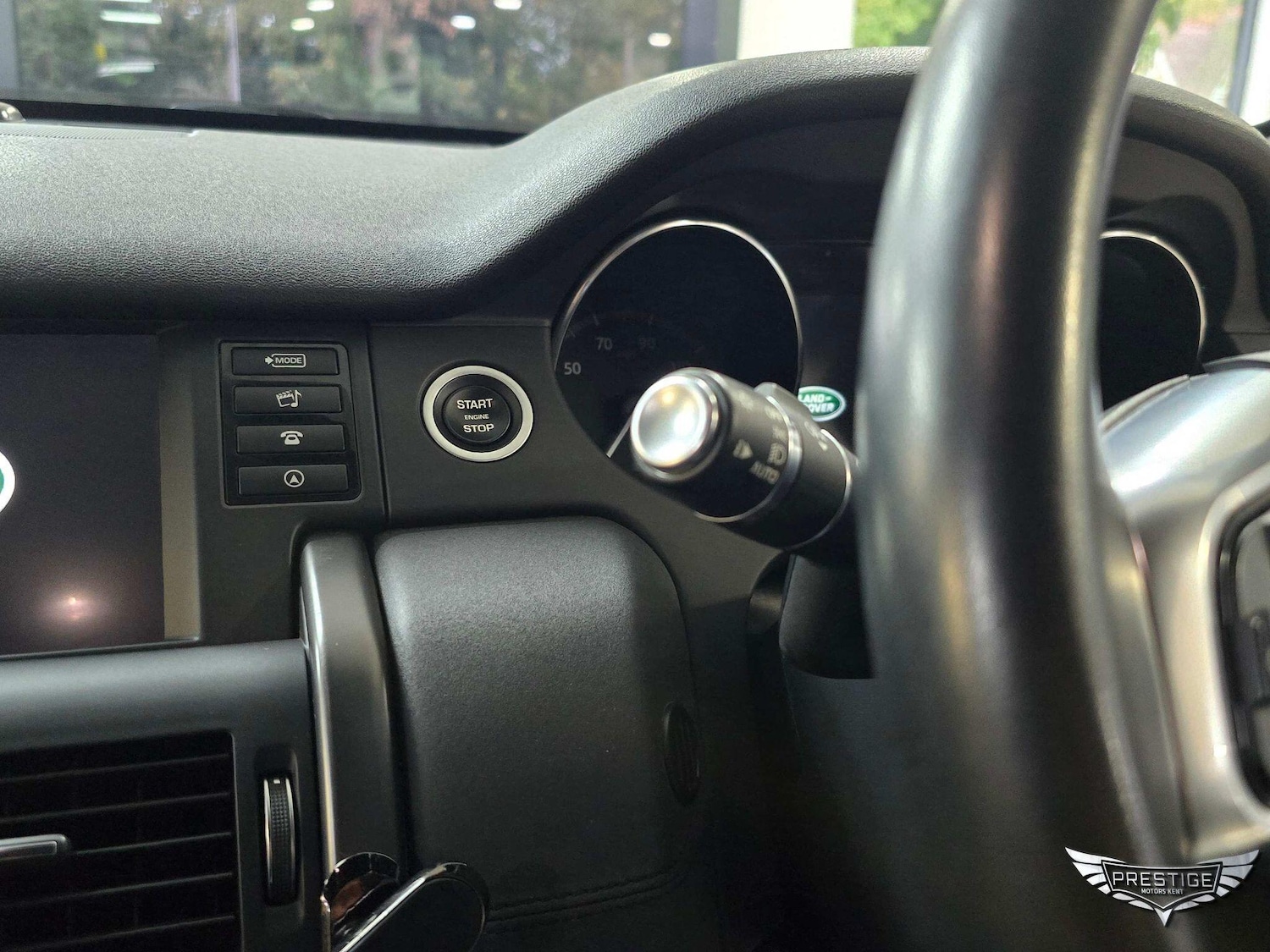Used Land Rover Discovery Sport 2019 for sale - 76270704: Photo 53