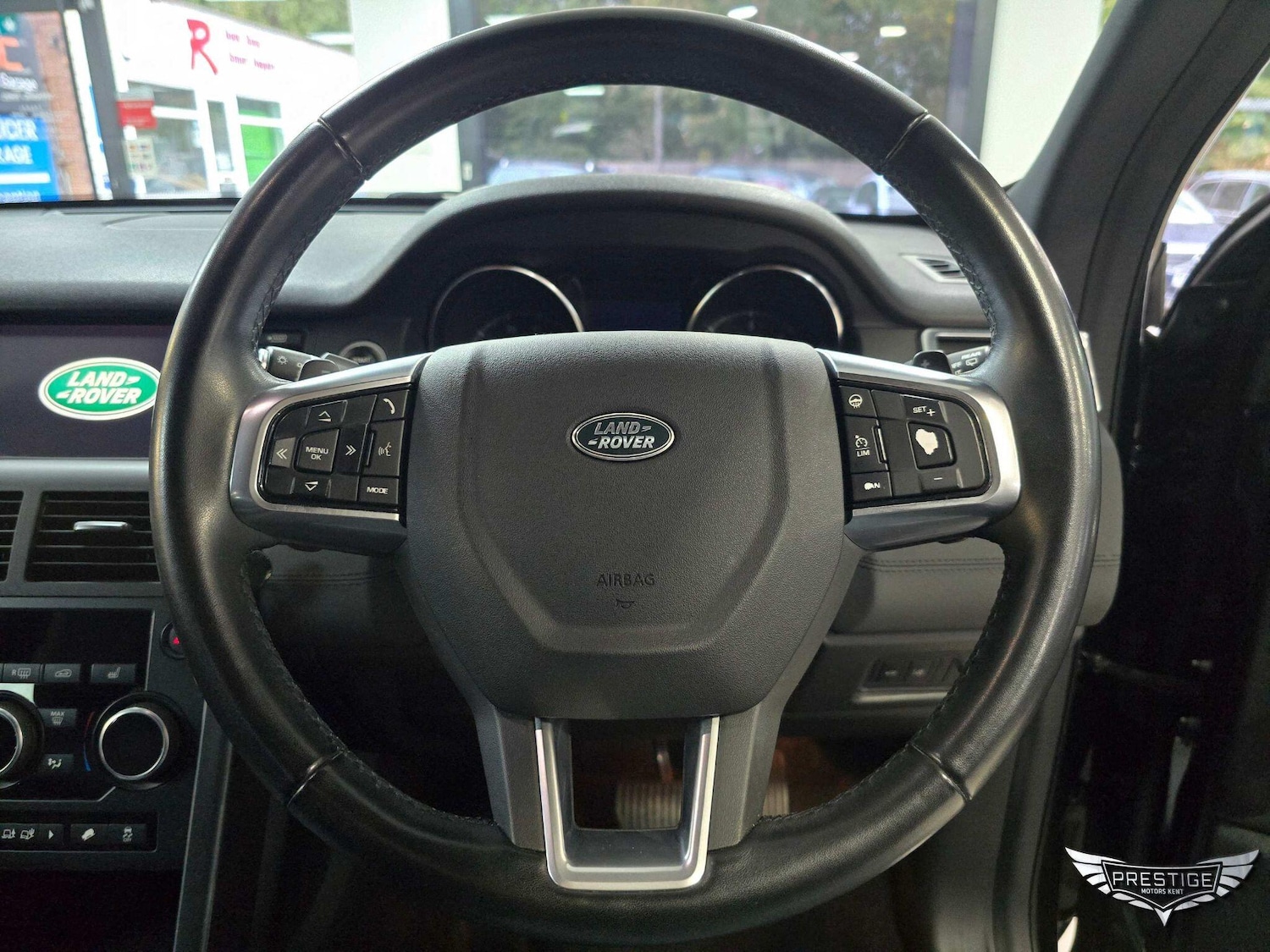 Used Land Rover Discovery Sport 2019 for sale - 76270704: Photo 55