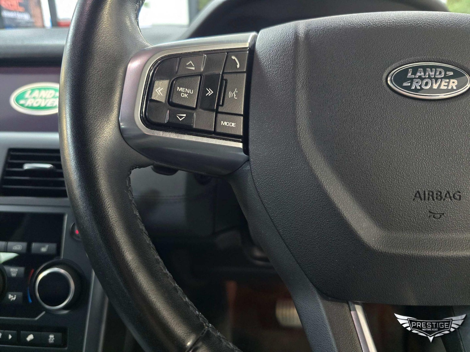 Used Land Rover Discovery Sport 2019 for sale - 76270704: Photo 56