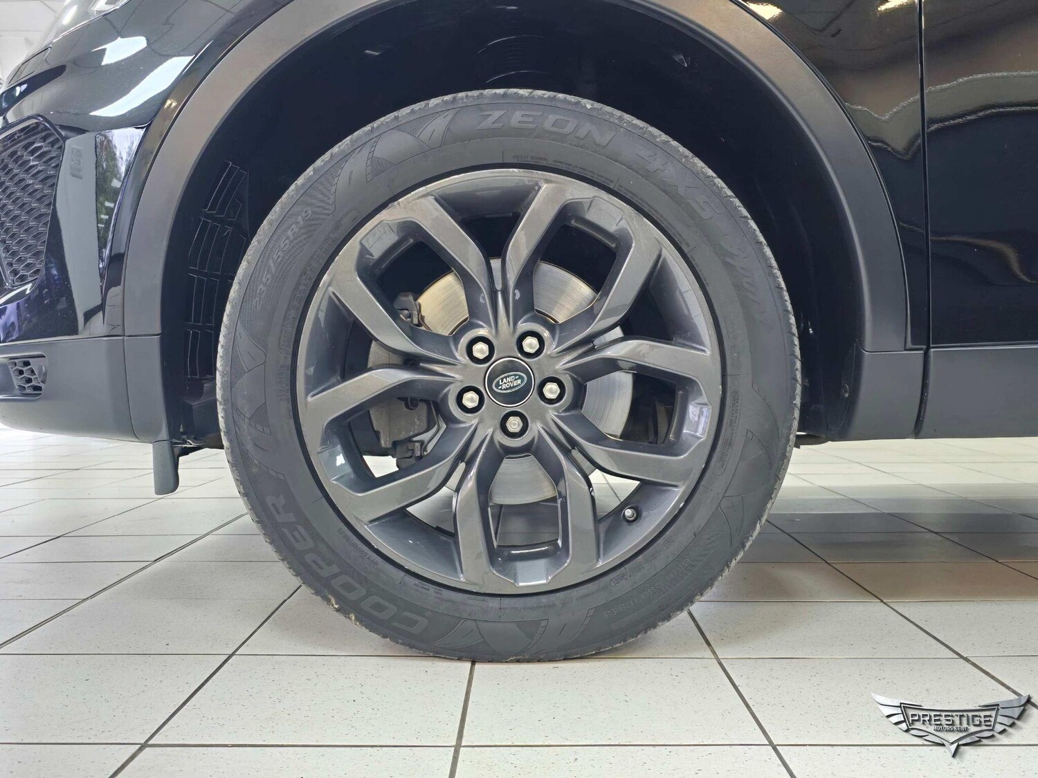 Used Land Rover Discovery Sport 2019 for sale - 76270704: Photo 69