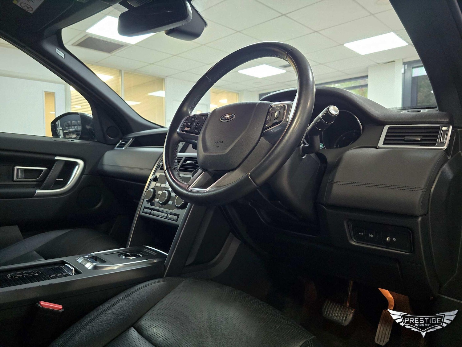 Used Land Rover Discovery Sport 2019 for sale - 76270704: Photo 76