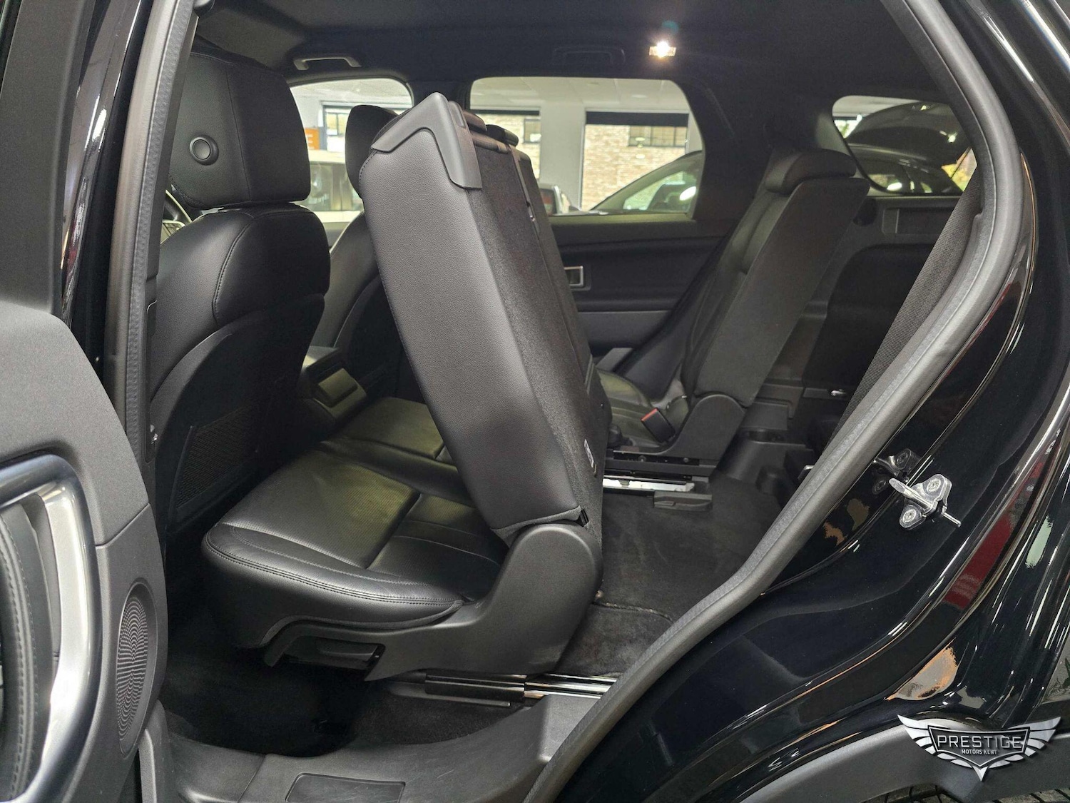 Used Land Rover Discovery Sport 2019 for sale - 76270704: Photo 79
