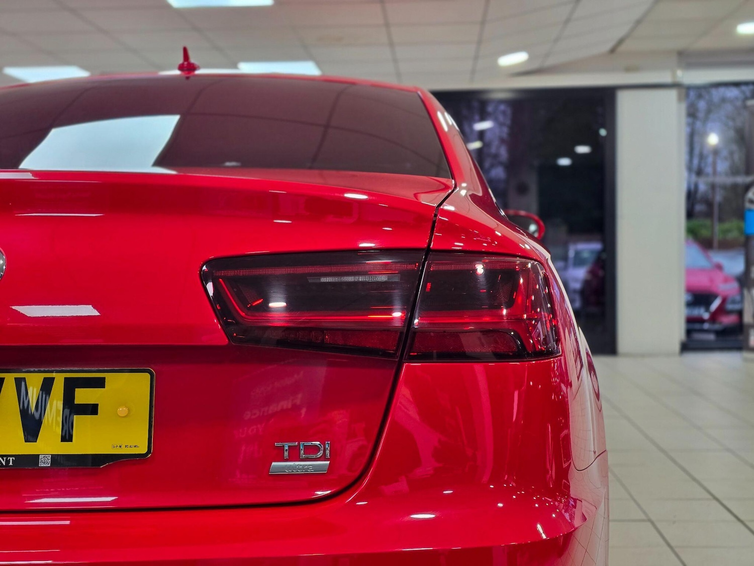 Used Audi A6 Saloon 2015 for sale - 76989964: Photo 10