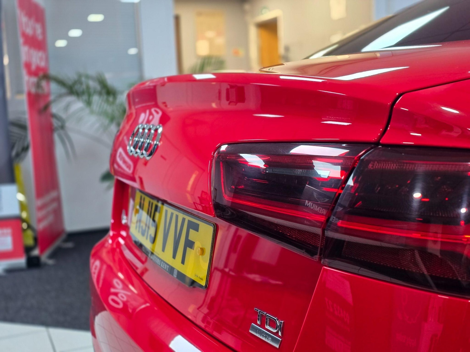 Used Audi A6 Saloon 2015 for sale - 76989964: Photo 14