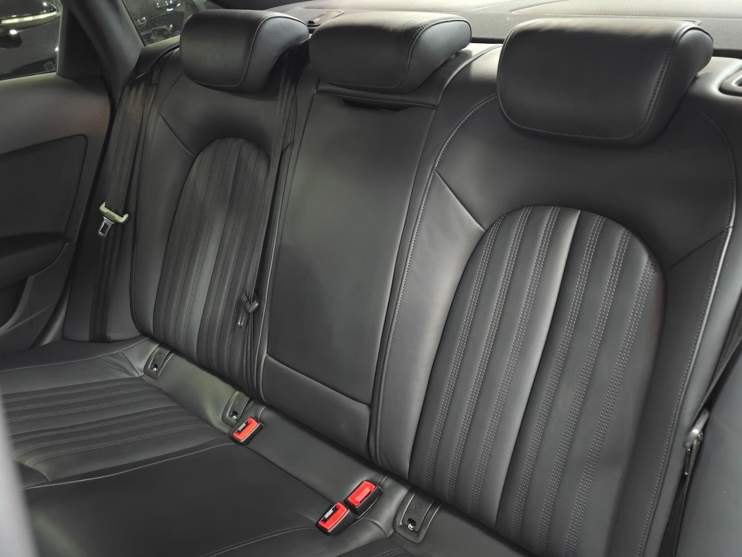 Used Audi A6 Saloon 2015 for sale - 76989964: Photo 20