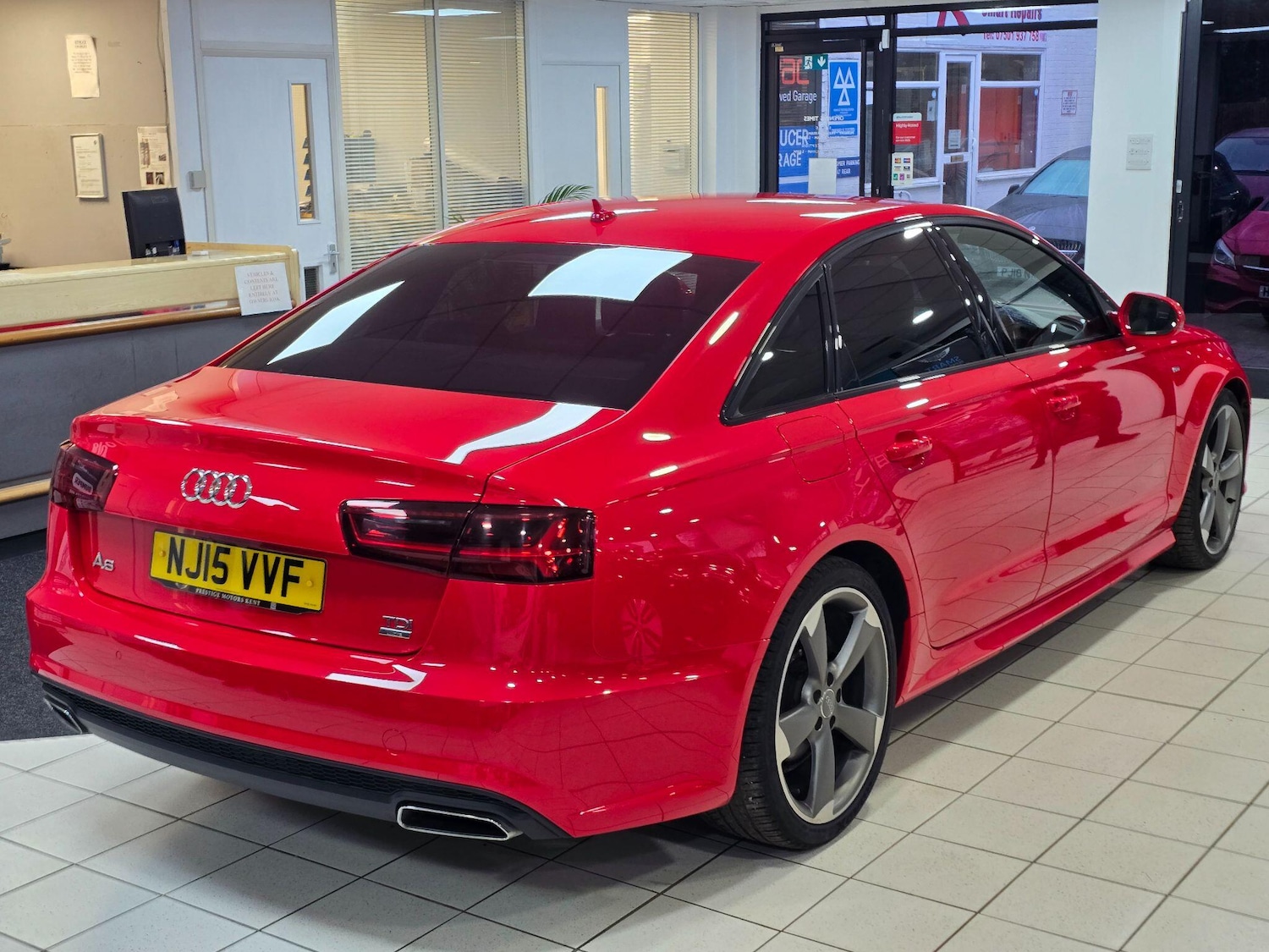 Used Audi A6 Saloon 2015 for sale - 76989964: Photo 3