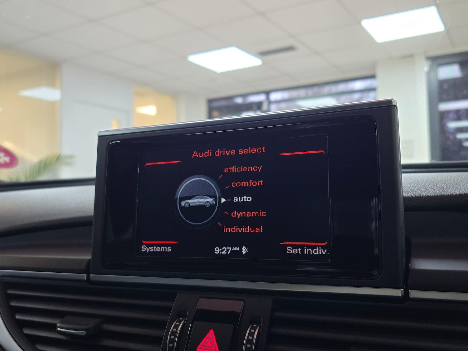 Used Audi A6 Saloon 2015 for sale - 76989964: Photo 31