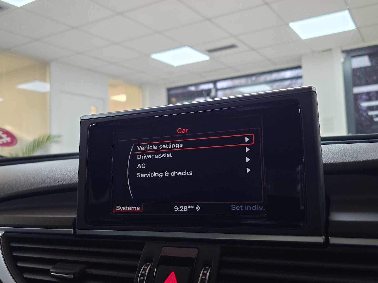 Used Audi A6 Saloon 2015 for sale - 76989964: Photo 74