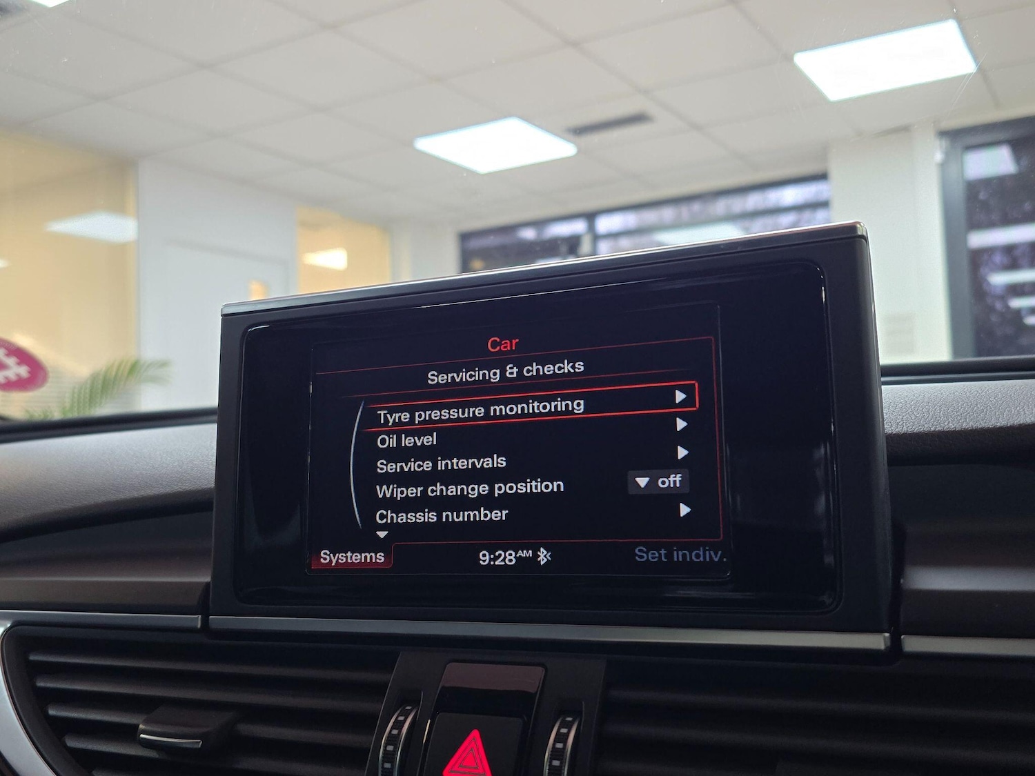 Used Audi A6 Saloon 2015 for sale - 76989964: Photo 76