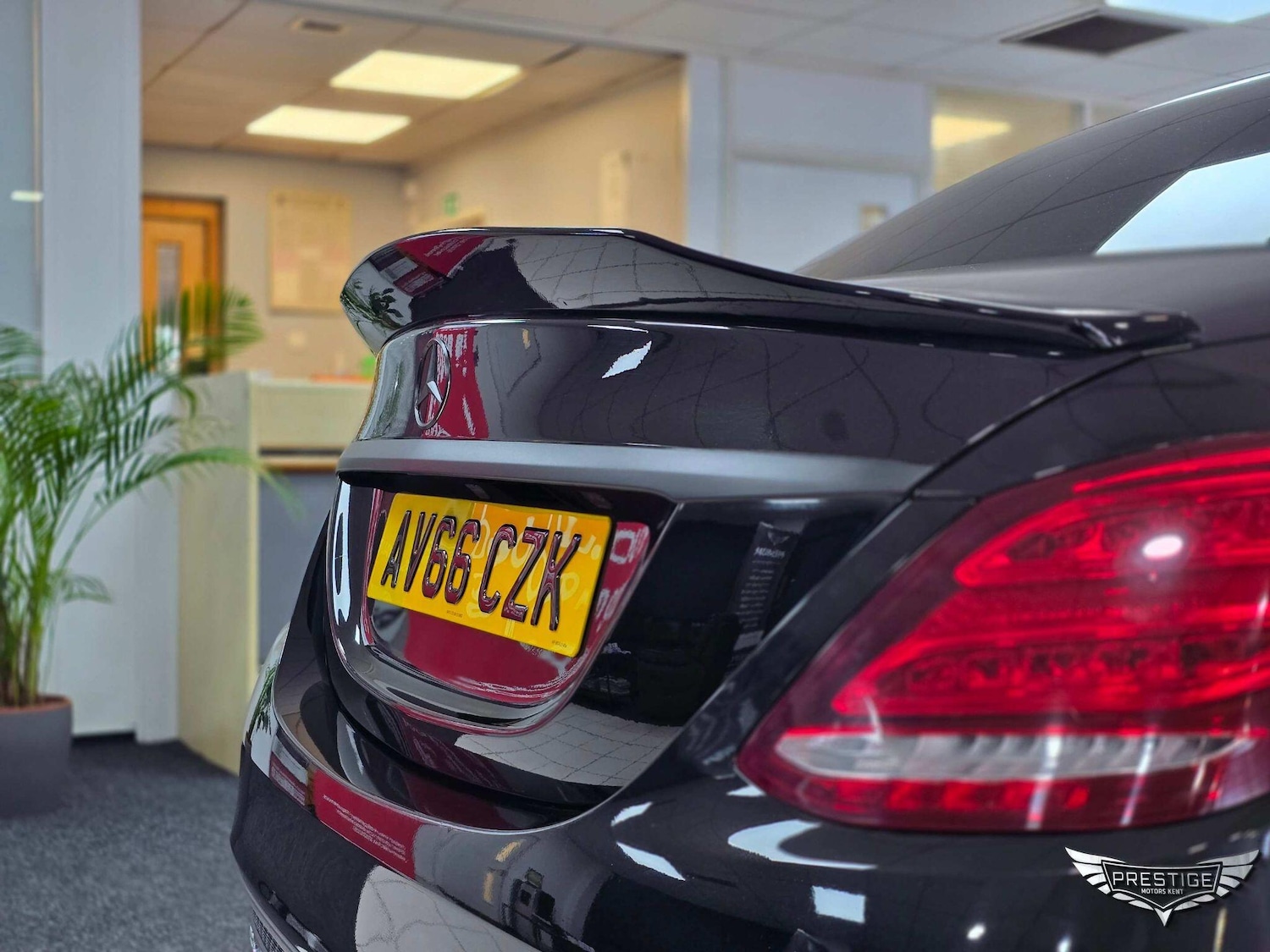 Used Mercedes-Benz C Class 2016 for sale - 76360453: Photo 15