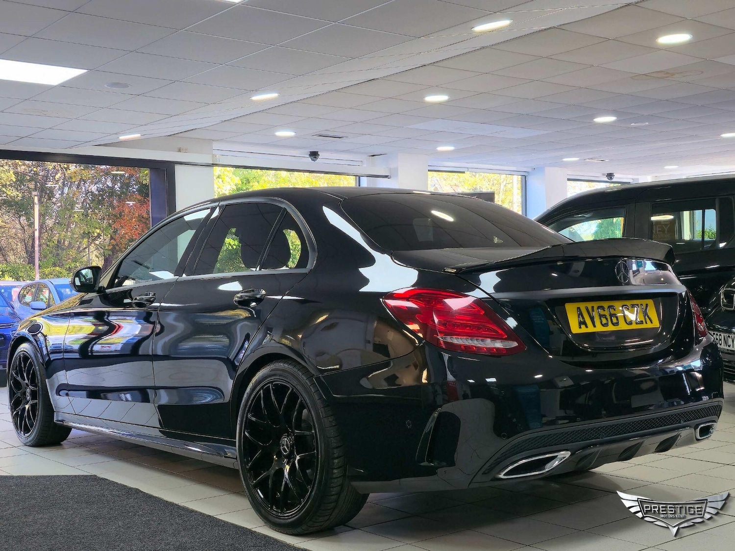 Used Mercedes-Benz C Class 2016 for sale - 76360453: Photo 35