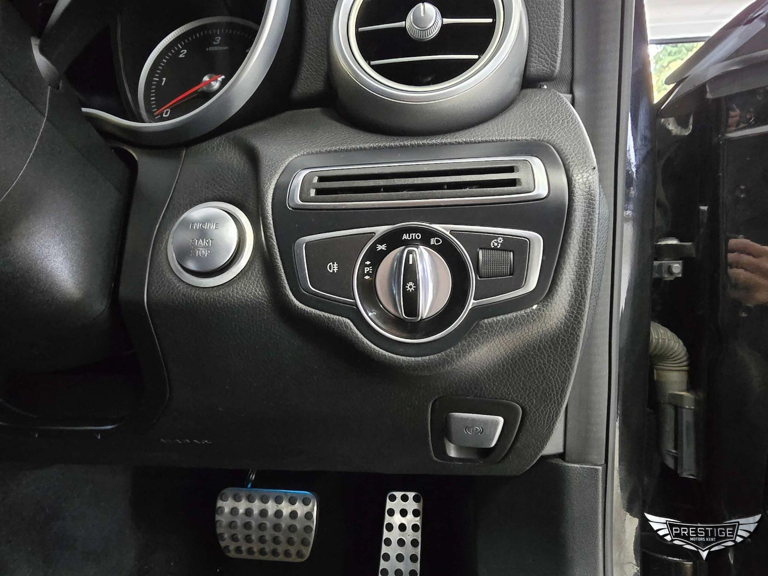 Used Mercedes-Benz C Class 2016 for sale - 76360453: Photo 56