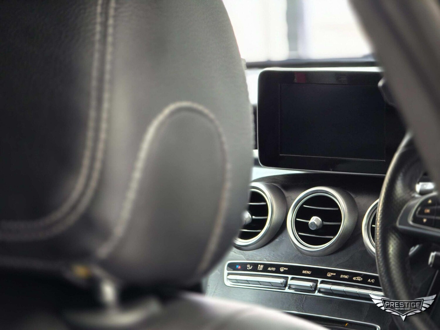 Used Mercedes-Benz C Class 2016 for sale - 76360453: Photo 60