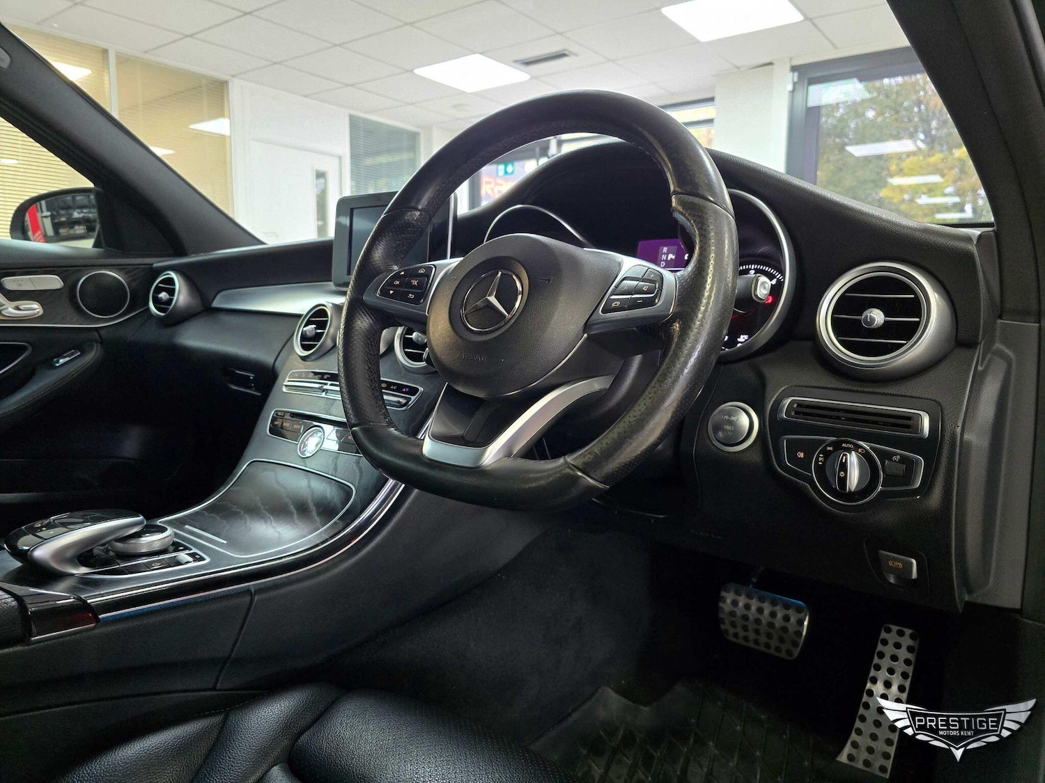 Used Mercedes-Benz C Class 2016 for sale - 76360453: Photo 69