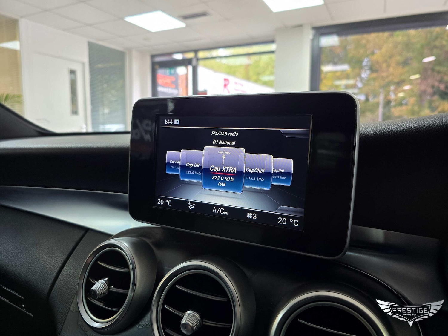 Used Mercedes-Benz C Class 2016 for sale - 76360453: Photo 71