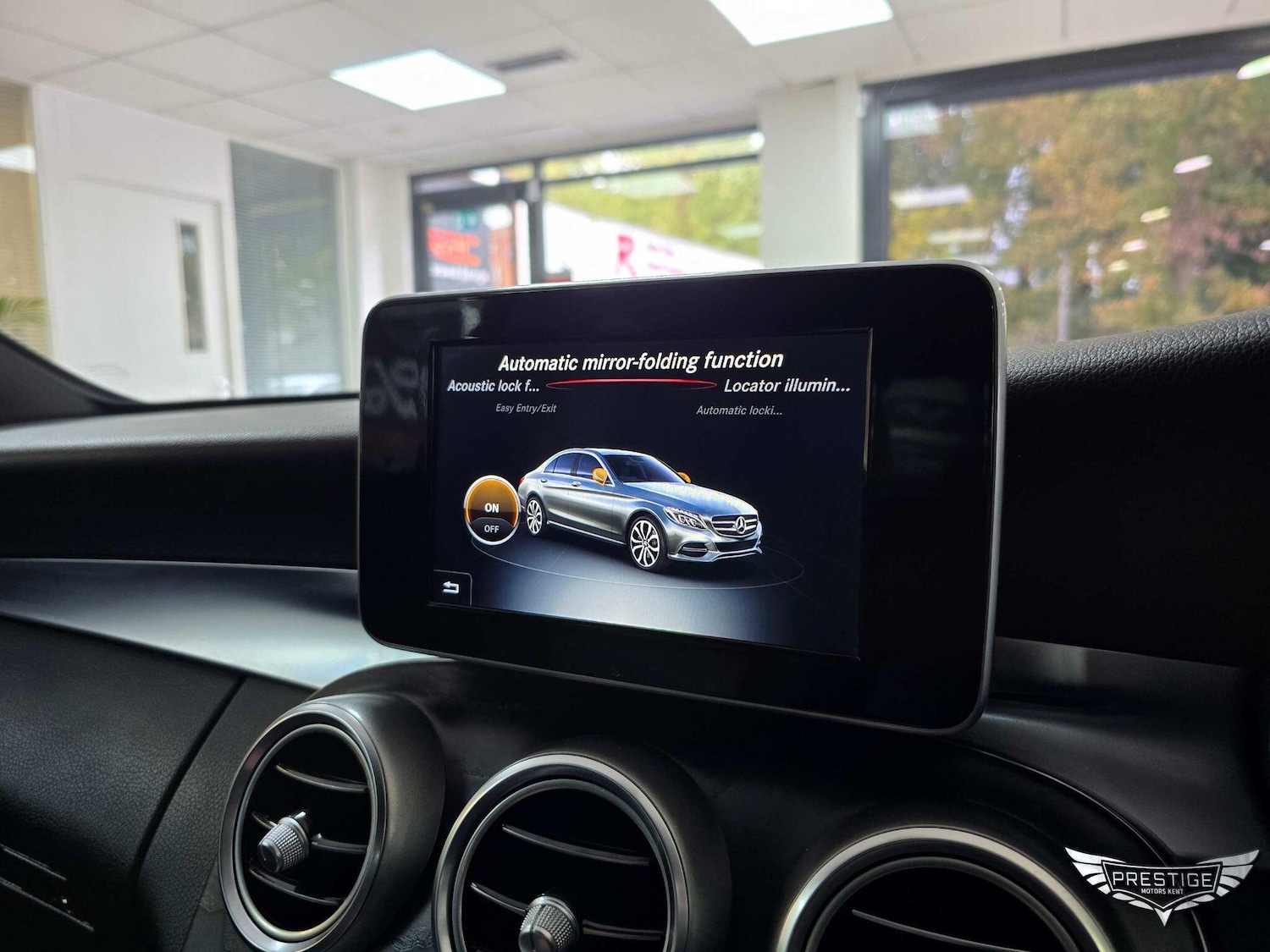 Used Mercedes-Benz C Class 2016 for sale - 76360453: Photo 78